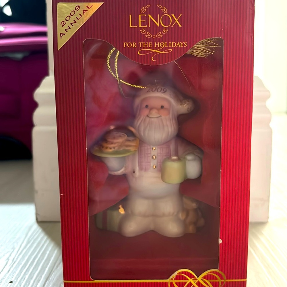 Lenox China SANTA'S MIDNIGHT SNACK 2009 Dated Annual Holiday Xmas Tree Ornament